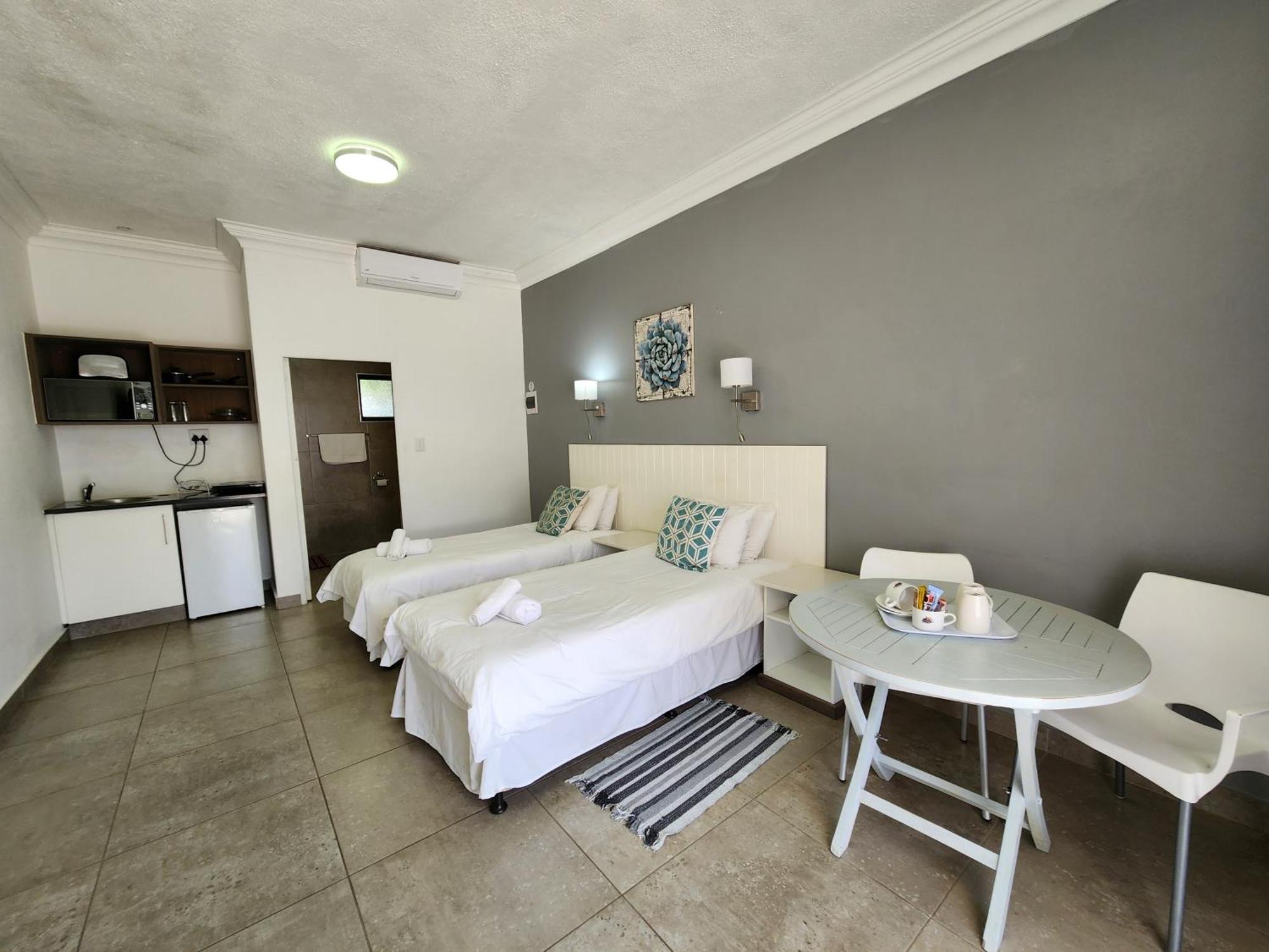 Hippo Lodge Apartments St Lucia Exterior photo